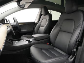 Tesla Model Y (Dual Motor) Performance Auto 4WDE 5dr