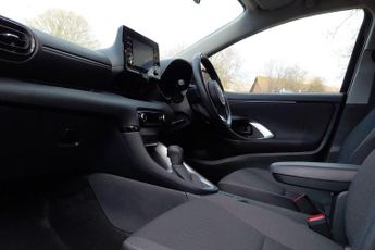 Toyota Yaris 1.5 VVT-h Icon E-CVT Euro 6 (s/s) 5dr