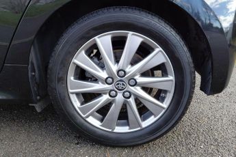 Toyota Yaris 1.5 VVT-h Icon E-CVT Euro 6 (s/s) 5dr