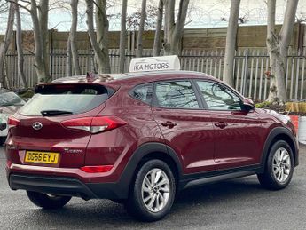 Hyundai TUCSON 1.7 CRDi Blue Drive SE Nav DCT Euro 6 (s/s) 5dr