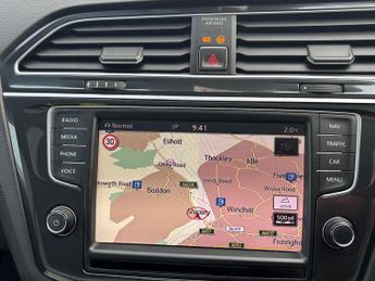 Volkswagen Tiguan 2.0 TDI R-Line DSG 4Motion Euro 6 (s/s) 5dr