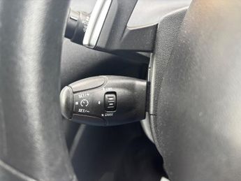 Peugeot 208 1.4 e-HDi Active EGC Euro 5 (s/s) 3dr