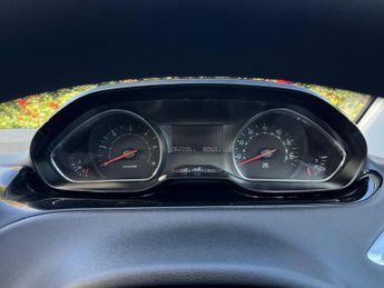 Peugeot 208 1.4 e-HDi Active EGC Euro 5 (s/s) 3dr