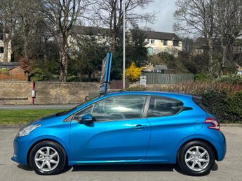 Peugeot 208 1.4 e-HDi Active EGC Euro 5 (s/s) 3dr