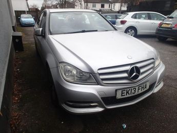 Mercedes-Benz C Class 1.6 C180 BlueEfficiency Executive SE G-Tronic+ Euro 5 (s/s) 4dr