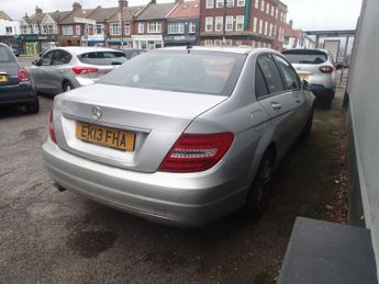 Mercedes-Benz C Class 1.6 C180 BlueEfficiency Executive SE G-Tronic+ Euro 5 (s/s) 4dr