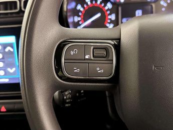 Citroen C3 1.2 PureTech PLUS Hatchback 5dr Petrol Manual Euro 6 (s/s) (83 p