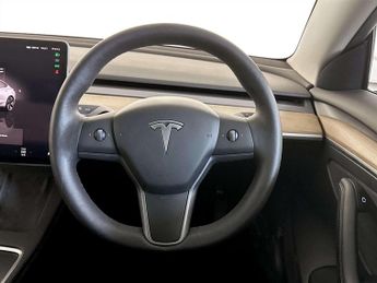 Tesla Model 3 Saloon 4dr Electric Auto RWD (241 bhp)