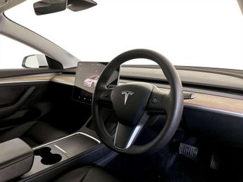 Tesla Model 3 Saloon 4dr Electric Auto RWD (241 bhp)