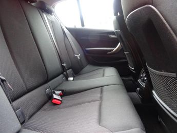 BMW 1 Series 1.6 118i SE Auto Euro 6 (s/s) 5dr