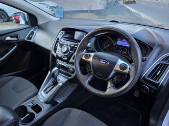 Ford Focus 1.6 Titanium Powershift Euro 5 5dr