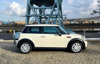 MINI Hatch 1.6 One Steptronic Euro 5 3dr
