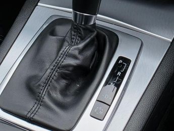 Mercedes-Benz E Class 2.1 E220 CDI BlueEfficiency Sport Coupe 2dr Diesel G-Tronic+ Eur