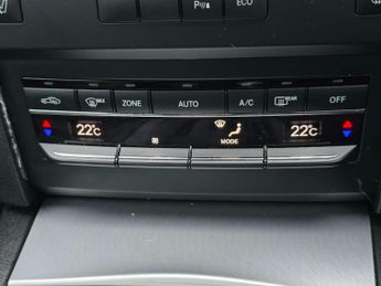 Mercedes-Benz E Class 2.1 E220 CDI BlueEfficiency Sport Coupe 2dr Diesel G-Tronic+ Eur