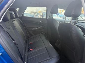 Vauxhall Grandland X 1.6 13.2kWh Ultimate Nav Auto 4WD Euro 6 (s/s) 5dr Hybrid4