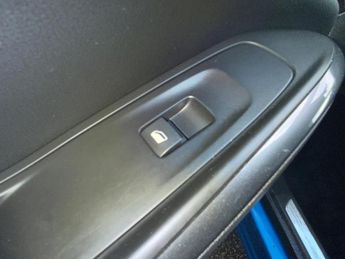 Vauxhall Grandland X 1.6 13.2kWh Ultimate Nav Auto 4WD Euro 6 (s/s) 5dr Hybrid4