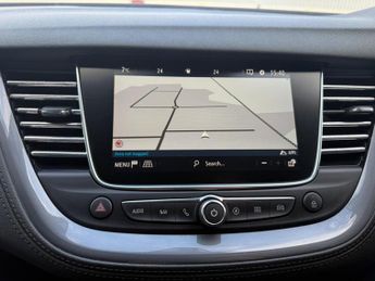 Vauxhall Grandland X 1.6 13.2kWh Ultimate Nav Auto 4WD Euro 6 (s/s) 5dr Hybrid4