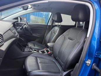 Vauxhall Grandland X 1.6 13.2kWh Ultimate Nav Auto 4WD Euro 6 (s/s) 5dr Hybrid4