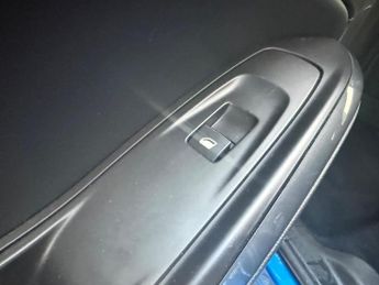 Vauxhall Grandland X 1.6 13.2kWh Ultimate Nav Auto 4WD Euro 6 (s/s) 5dr Hybrid4