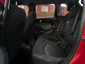 MINI Hatch 1.5 Cooper Steptronic Euro 6 (s/s) 5dr