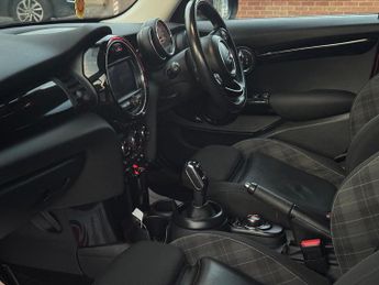 MINI Hatch 1.5 Cooper Steptronic Euro 6 (s/s) 5dr