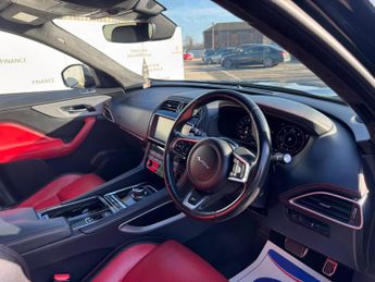 Jaguar F-PACE 2.0 D180 R-Sport Auto AWD Euro 6 (s/s) 5dr