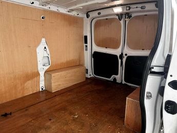 Renault Trafic 2.0 dCi Blue SL28 Business+ Panel Van 5dr Diesel Manual L1 H1 Eu