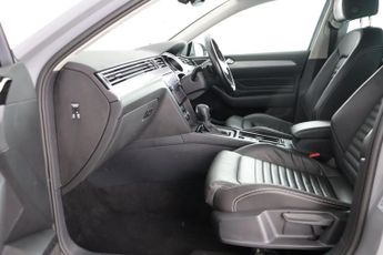 Volkswagen Passat 1.5 TSI EVO SEL DSG Euro 6 (s/s) 5dr