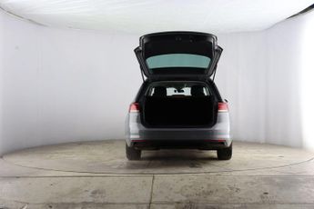 Volkswagen Passat 1.5 TSI EVO SEL DSG Euro 6 (s/s) 5dr