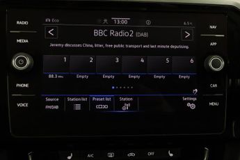 Volkswagen Passat 1.5 TSI EVO SEL DSG Euro 6 (s/s) 5dr