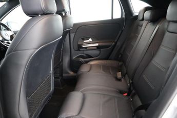 Mercedes-Benz GLA 1.3 GLA250e 15.6kWh Exclusive Edition 8G-DCT Euro 6 (s/s) 5dr