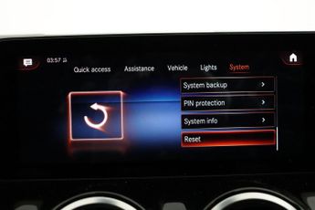 Mercedes-Benz GLA 1.3 GLA250e 15.6kWh Exclusive Edition 8G-DCT Euro 6 (s/s) 5dr