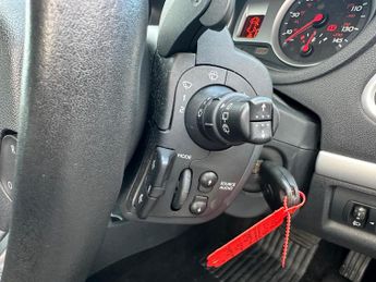 Renault Clio 1.6 VVT Dynamique 5dr