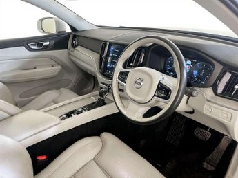 Volvo XC60 2.0 D5 PowerPulse Inscription SUV 5dr Diesel Auto AWD Euro 6 (s/