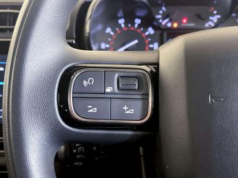 Citroen C3 1.2 PureTech PLUS Hatchback 5dr Petrol Manual Euro 6 (s/s) (83 p