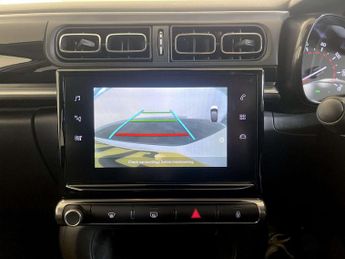 Citroen C3 1.2 PureTech PLUS Hatchback 5dr Petrol Manual Euro 6 (s/s) (83 p