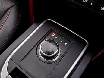 Land Rover Discovery Sport 2.0 SD4 HSE Dynamic Lux SUV 5dr Diesel Auto 4WD Euro 6 (s/s) (24