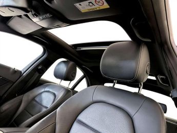 Mercedes-Benz C Class 2.1 C220d AMG Line (Premium) Saloon 4dr Diesel G-Tronic+ Euro 6 