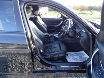 BMW 3 Series 2.0 320d M Sport Auto xDrive Euro 5 (s/s) 4dr