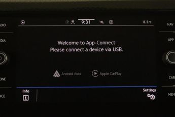 Volkswagen Polo 1.0 TSI Life Euro 6 (s/s) 5dr