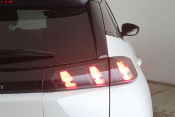 Peugeot E-2008 50kWh GT Auto 5dr (7kW Charger)