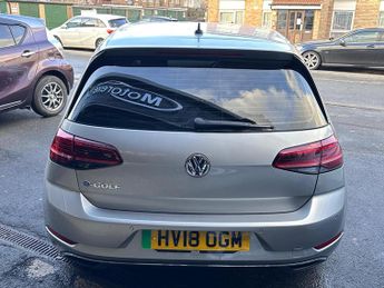 Volkswagen e-Golf 35.8kWh e-Golf Auto 5dr
