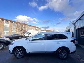 Mitsubishi Outlander 2.2 DI-D 4 Auto 4WD Euro 6 5dr