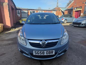 Vauxhall Corsa 1.4i 16v Club 5dr
