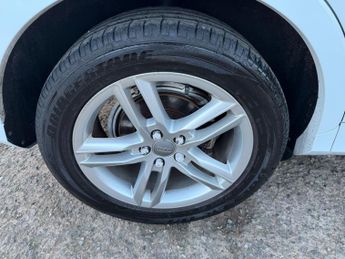 Audi Q3 2.0 TDI S line S Tronic quattro Euro 5 (s/s) 5dr