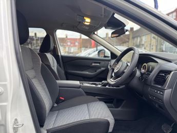 Nissan X-Trail 1.5 DIG-T MHEV N-Connecta XTRON Euro 6 (s/s) 5dr