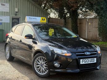 Ford Focus 1.0T EcoBoost Zetec Euro 5 (s/s) 5dr
