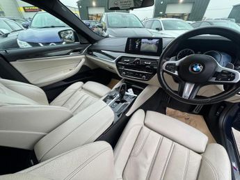 BMW 5 Series 2.0 520d M Sport Auto Euro 6 (s/s) 4dr