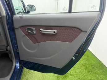 Hyundai Amica 1.1 CDX 5dr