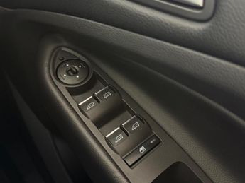 Ford Kuga 1.5T EcoBoost Titanium Edition Auto AWD Euro 6 (s/s) 5dr